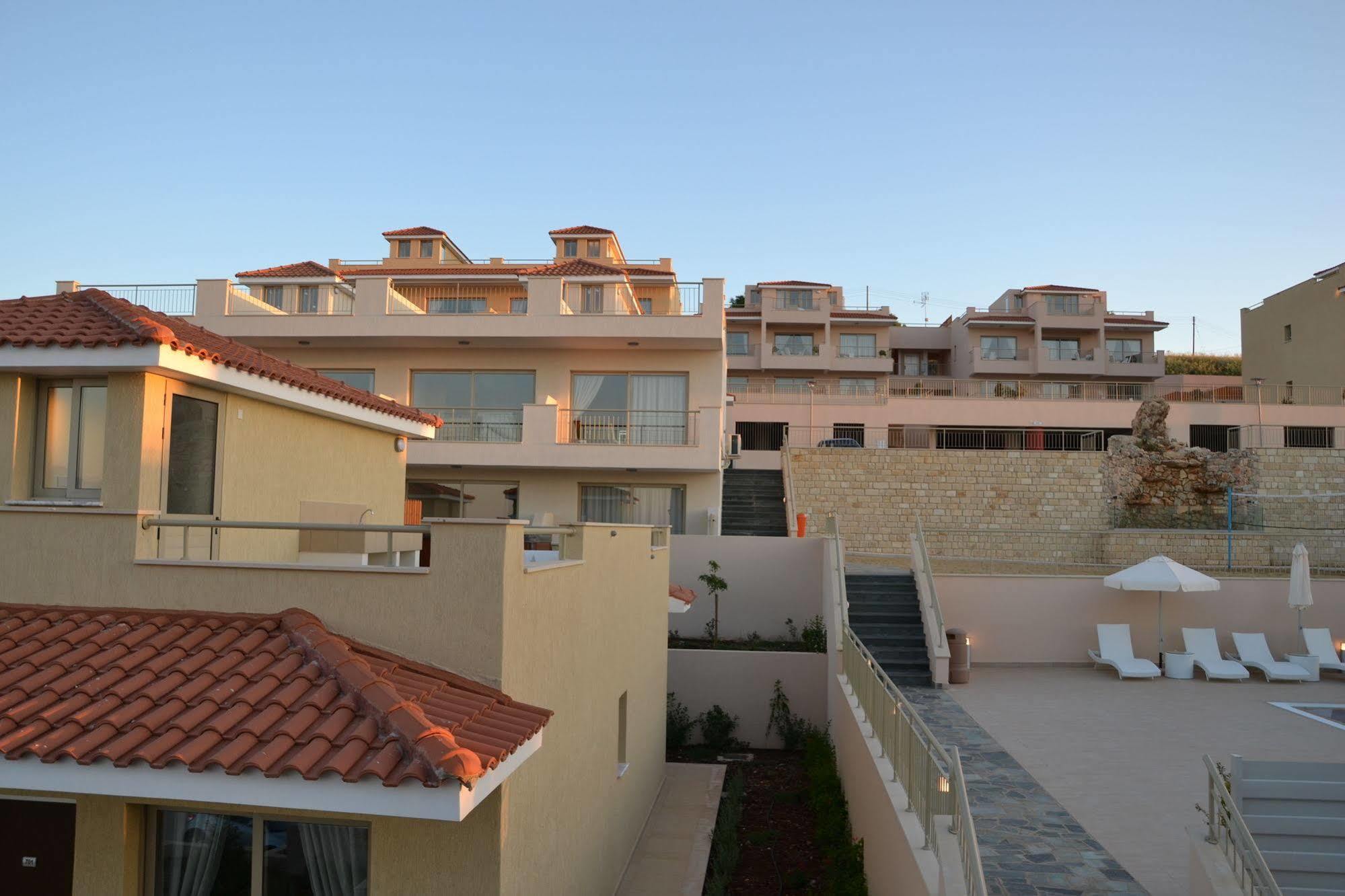 Akamas Health Farm & Spa Dhrousha Exterior photo